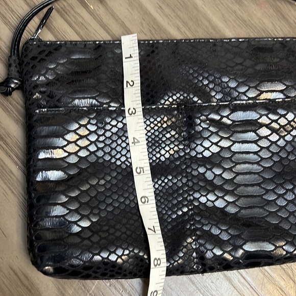 VTG BLACK LEATHER FAUX PYTHON BAGS BY PINKY BAG - Picture 14 of 16